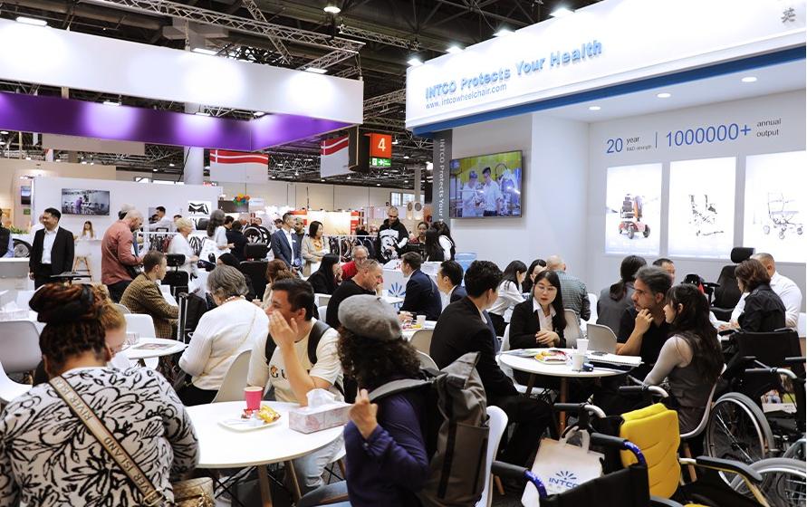 英科醫(yī)療亮相德國REHACARE展會，康養(yǎng)器械新品備受矚目